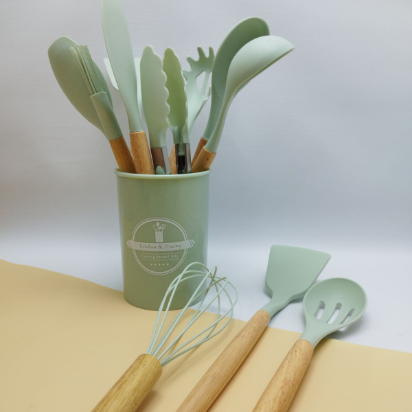 Набор кухонных принадлежностей с подставкой и деревянной ручкой 12 предметов Utensils Set / Подарочный силиконовый набор